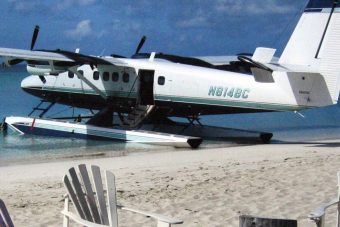 de Havilland Twin Otter on 13000 Floats Beached
